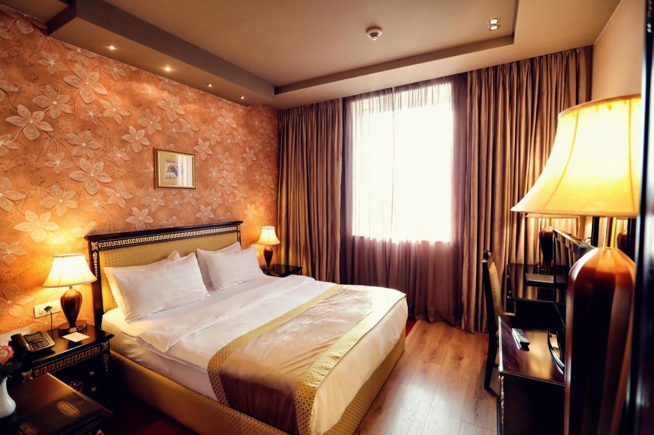 Grand Hotel Europa شكودر المظهر الخارجي الصورة
