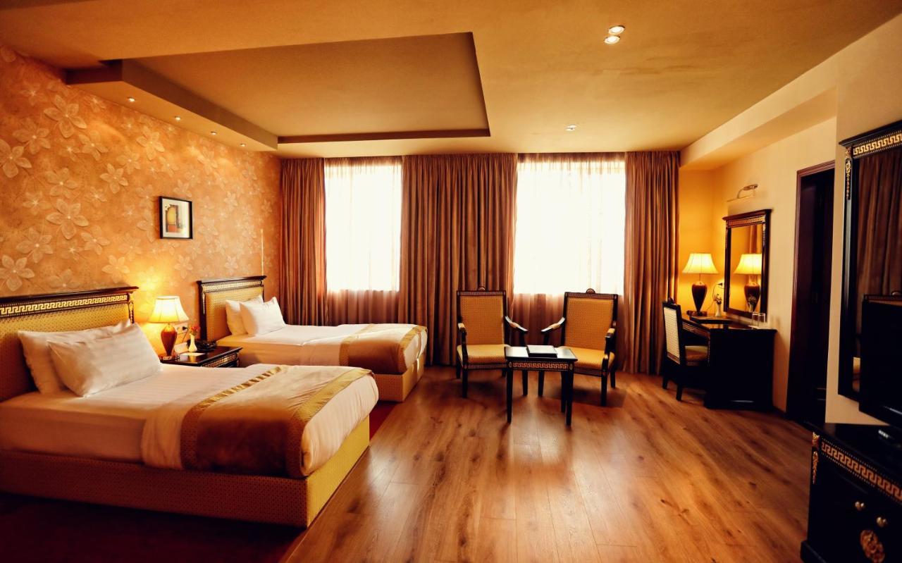 Grand Hotel Europa شكودر المظهر الخارجي الصورة