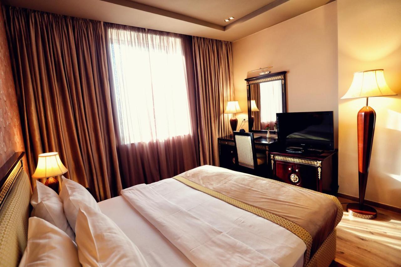 Grand Hotel Europa شكودر المظهر الخارجي الصورة