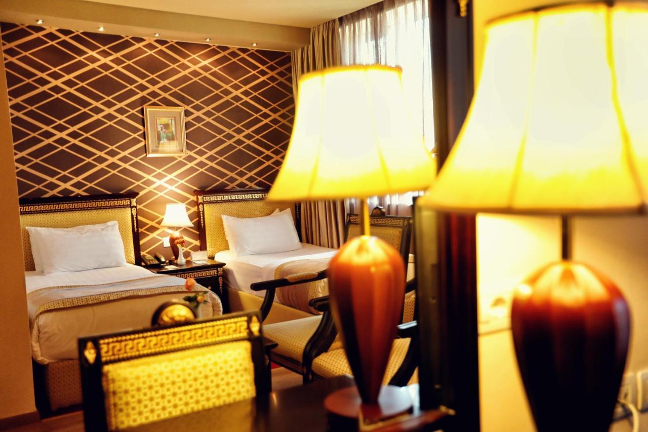 Grand Hotel Europa شكودر المظهر الخارجي الصورة